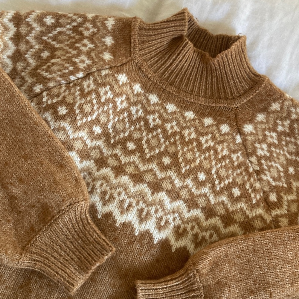 Gap “vintage” sweater